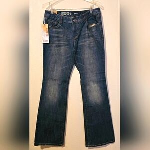 NWT Mossimo Supply Co. Boot Cut Women's Jeans - Fit 6 Medium Wash Low Rise